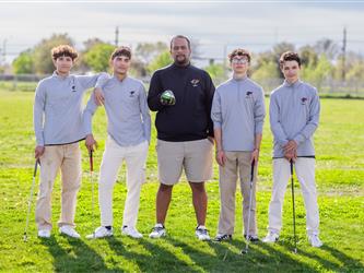 Golf team photo showing clubs